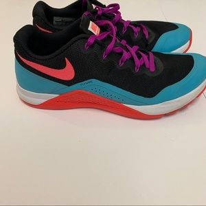 Nike fly wire women’s running shoe
